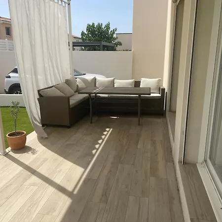Дом отдыха 4-bedroom Pool Near Nimes And Arles